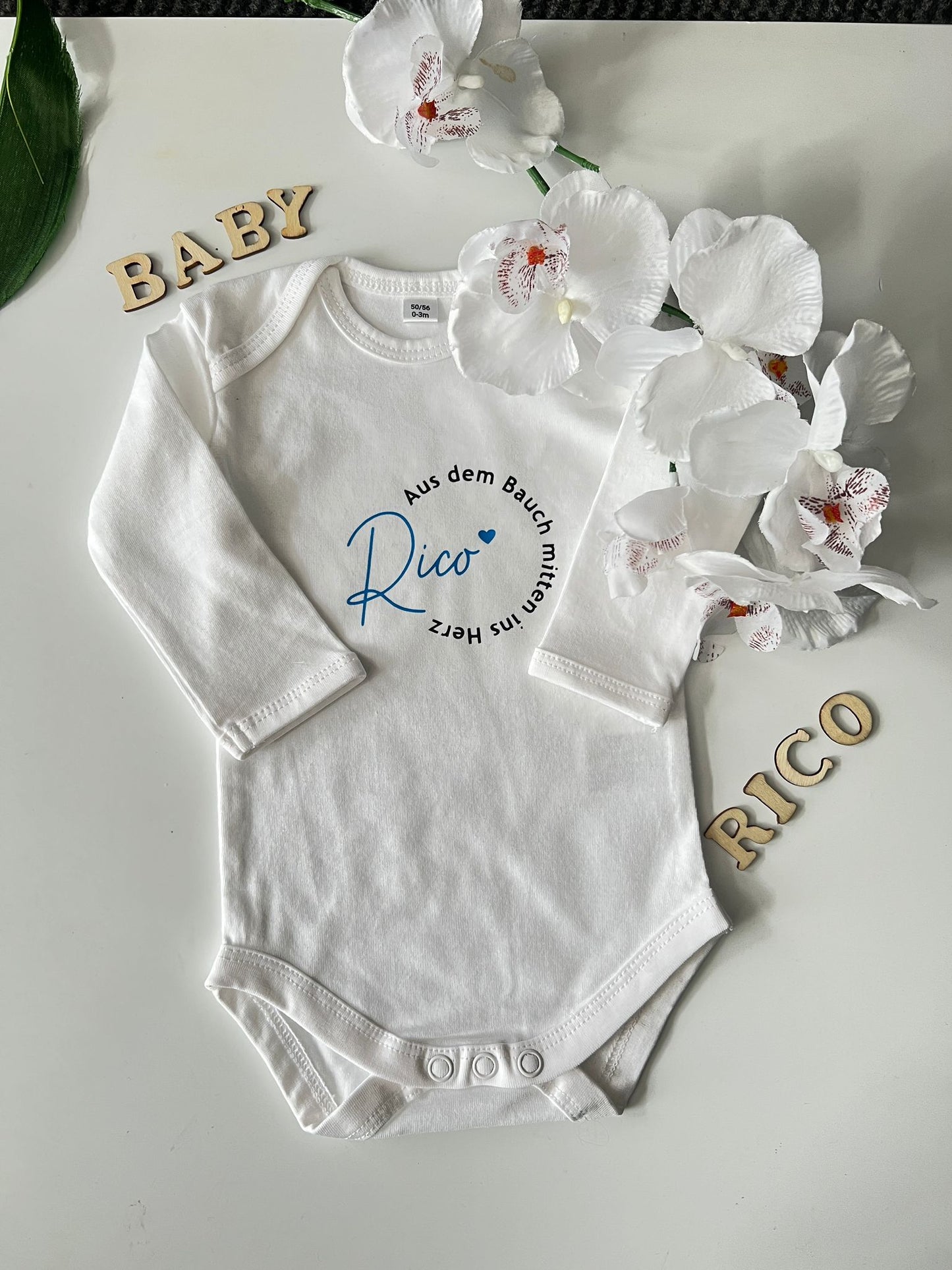 Baby Body „Aus dem Bauch mitten ins Herz“ inkl. Personalisierung